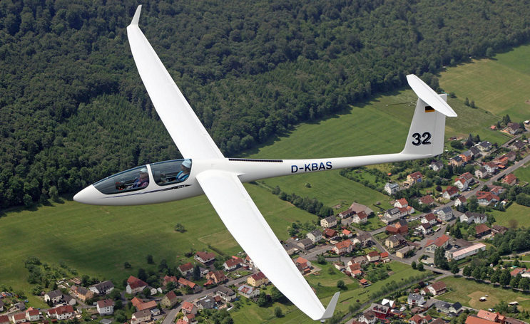 SCHLEICHER ASG-32Mi A32P aircraft photograph