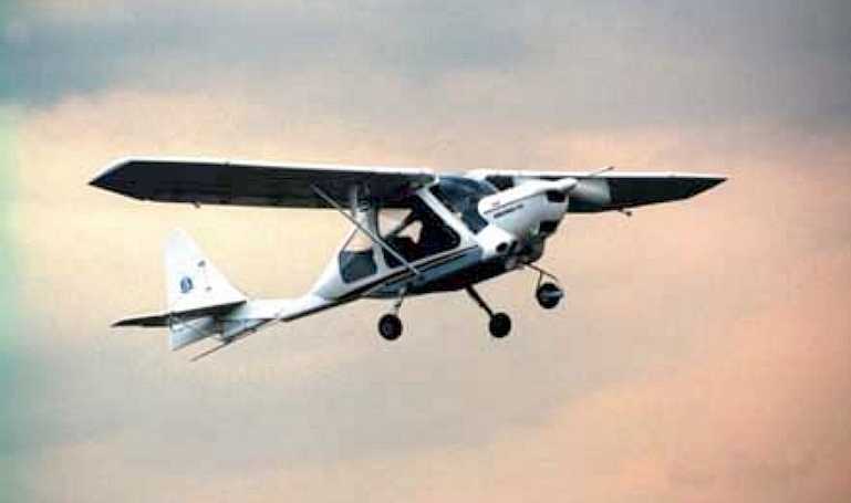 AVIATIKA MAI-910 AVIATIKA MAI-960 OSKBES-MAI MAI-910 Interfly OSKBES-MAI MAI-960 Interfly A910 aircraft photograph