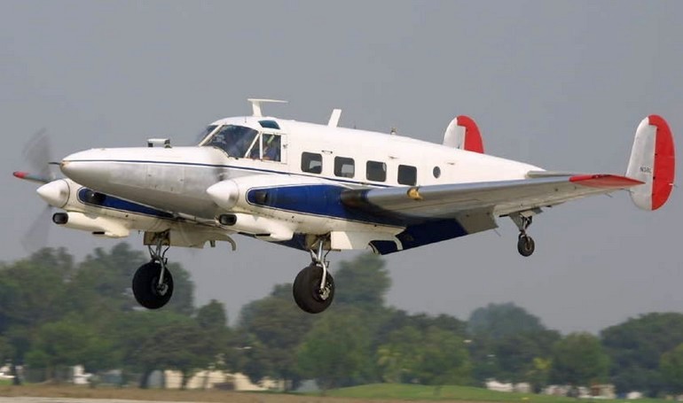 BEECH 18 (turbine) HAMILTON Westwind 2 HAMILTON Westwind 3 VOLPAR Turbo 18 VOLPAR Turboliner B18T aircraft photograph