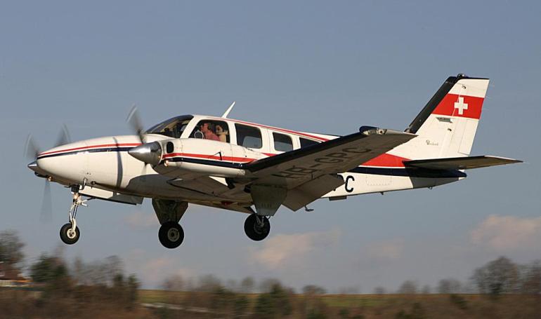 BEECH 58P Pressurized Baron BEECH 58TC Baron B58T aircraft photograph