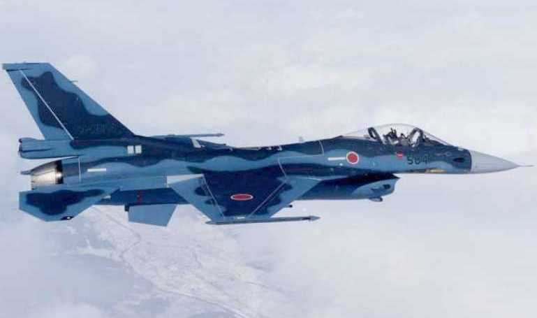 MITSUBISHI F-2 F2 aircraft photograph