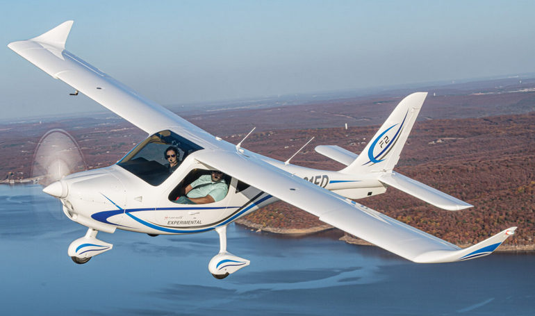 FLIGHT DESIGN F-2 FDF2 aircraft photograph