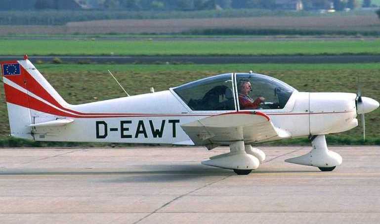 ROBIN HR-200 ROBIN HR-200 Acrobin ROBIN R-200 HR20 aircraft photograph