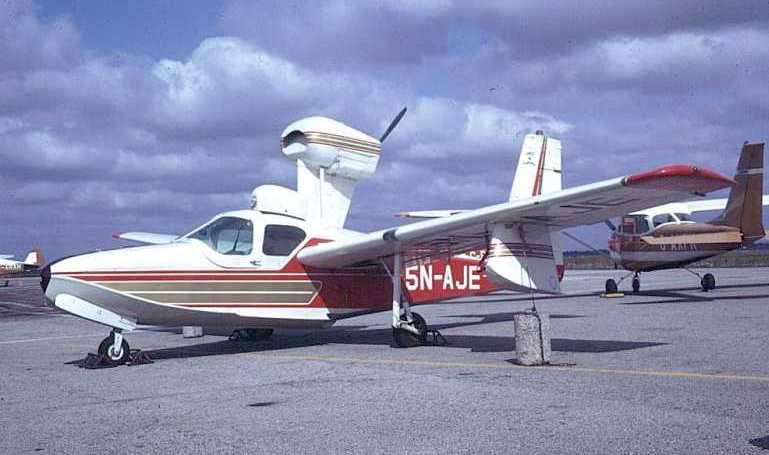 LAKE LA-4 LAKE LA-4 Buccaneer LAKE LA-200 LA4 aircraft photograph