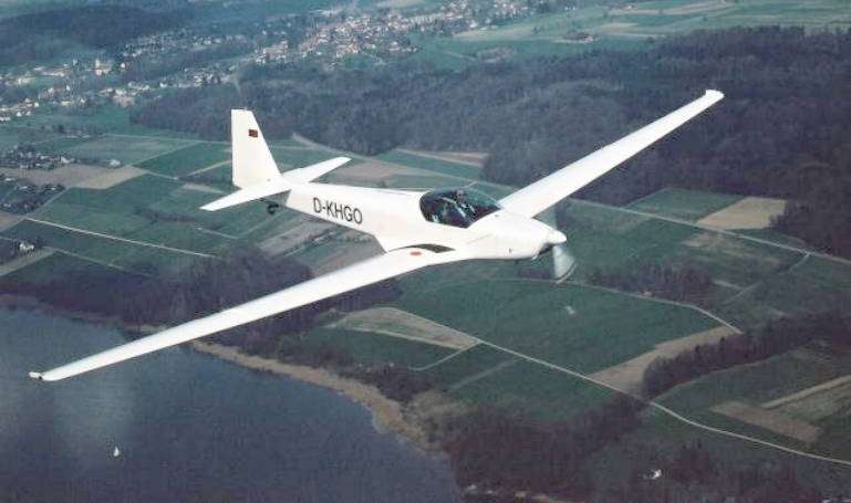 ABS RF-9 EIS RF-9 FOURNIER RF-9 GOMOLZIG RF-9 RF9 aircraft photograph