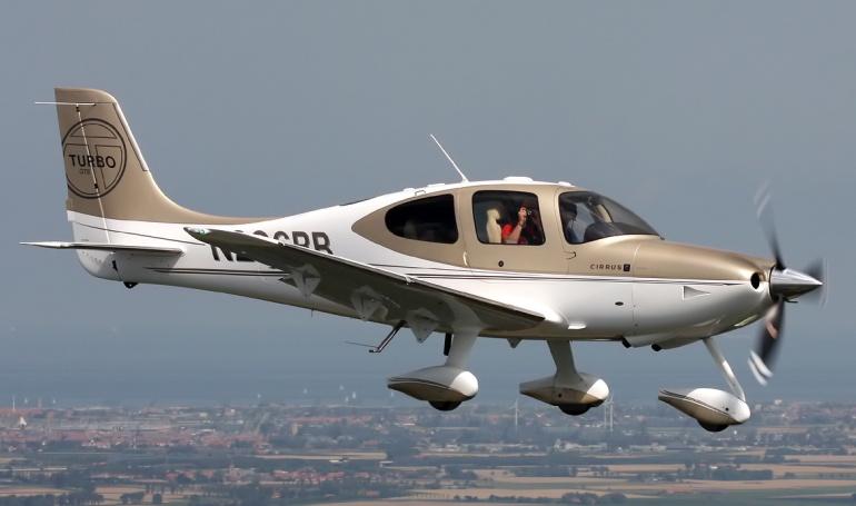 CIRRUS SR-22T CIRRUS SR-22 Turbo S22T aircraft photograph