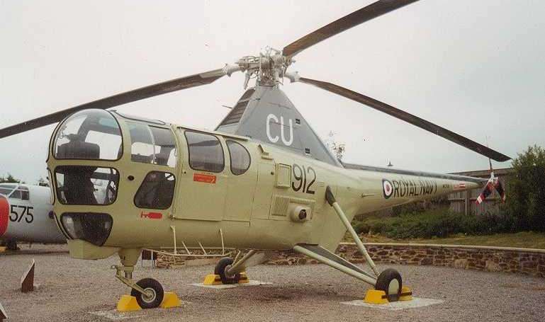 SIKORSKY H-5 SIKORSKY HO3S SIKORSKY R-5 SIKORSKY S-51 S51 aircraft photograph