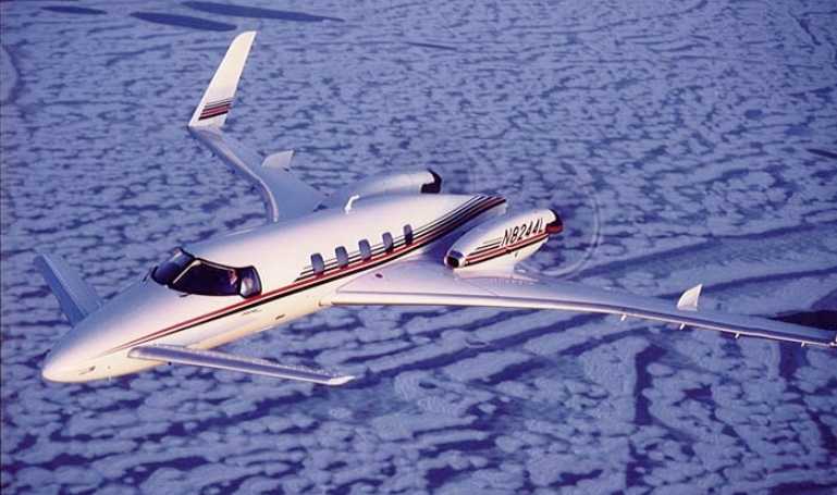 BEECH 2000 Starship RAYTHEON 2000 Starship STAR aircraft photograph