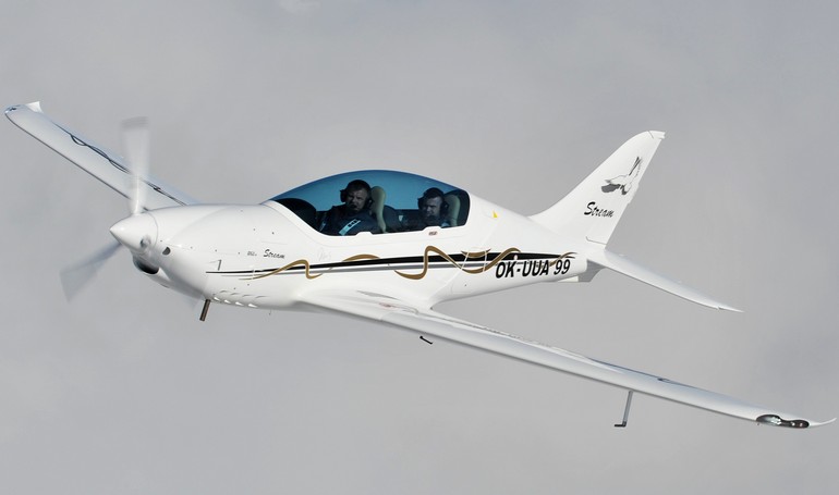 TL ULTRALIGHT Stream STRE aircraft photograph